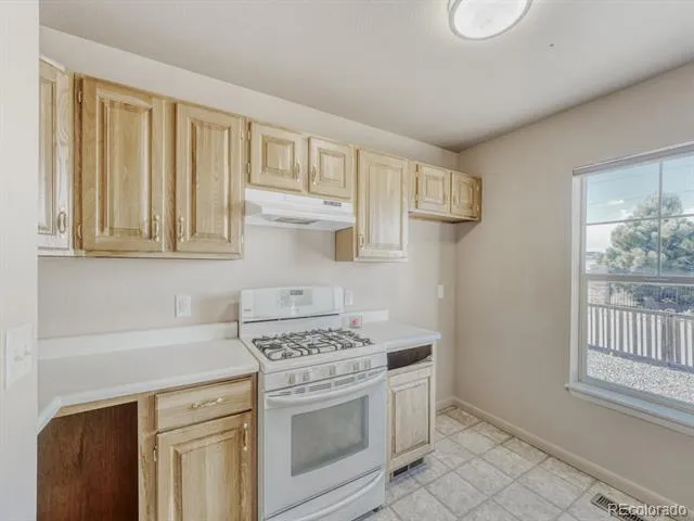 23341 E Saratoga Circle Aurora, CO 80016