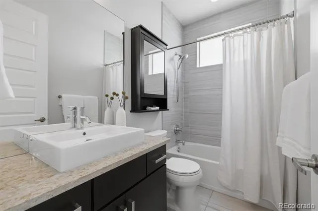 2639 17th Street #7 Denver, CO 80211
