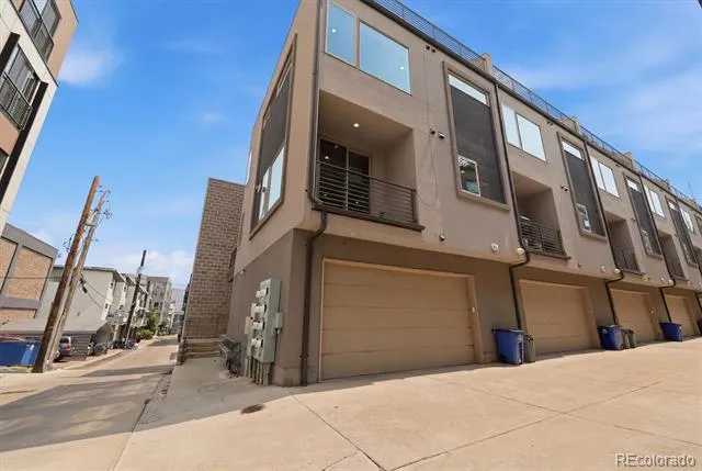 2639 17th Street #7 Denver, CO 80211