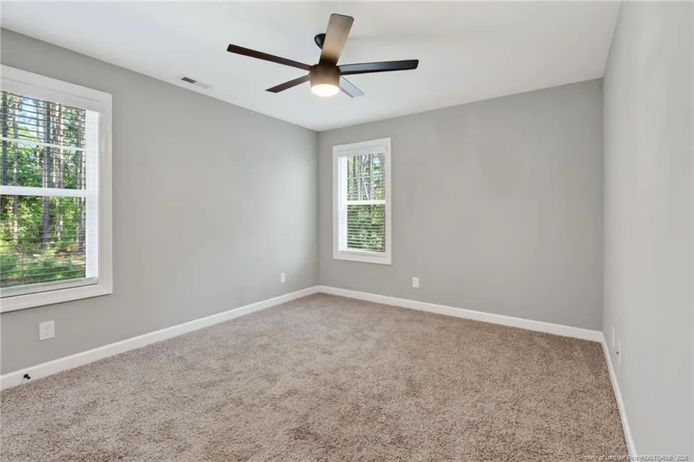 30261 East Lake Drive Wagram, NC 28396