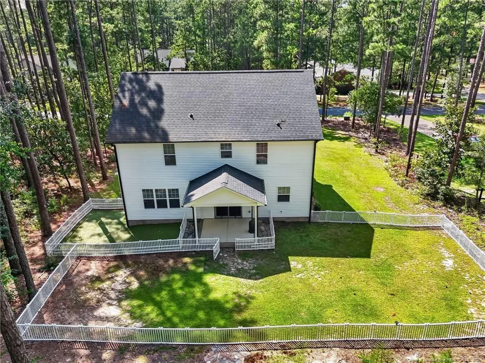 30261 East Lake Drive Wagram, NC 28396