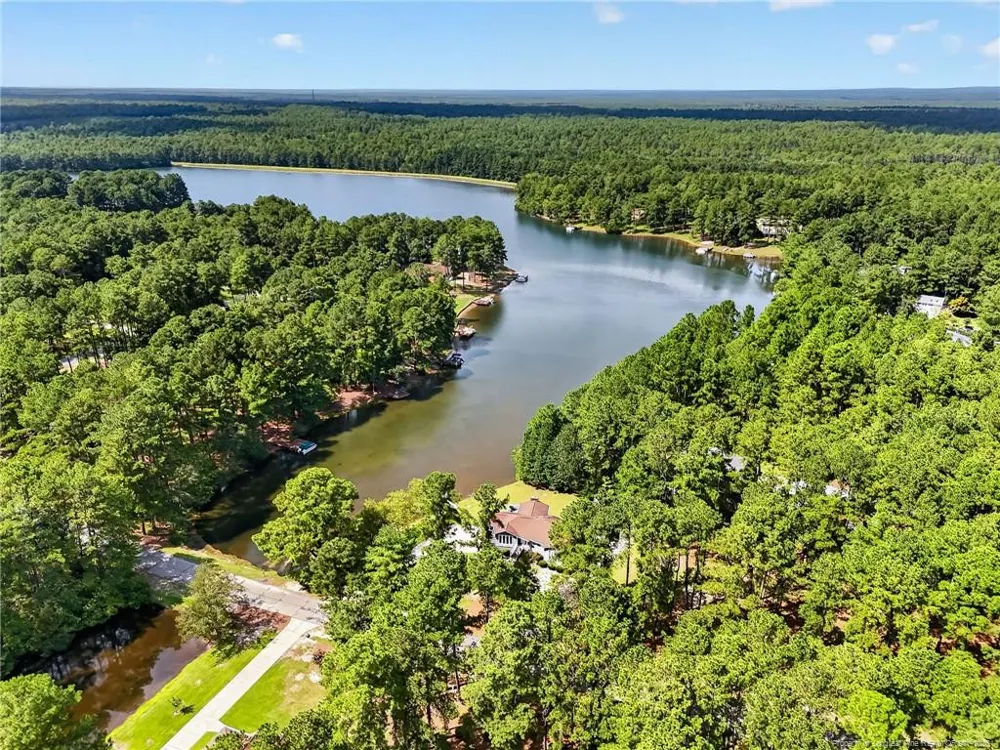 30261 East Lake Drive Wagram, NC 28396