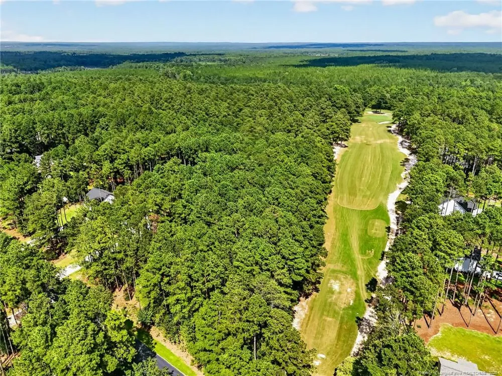 30261 East Lake Drive Wagram, NC 28396