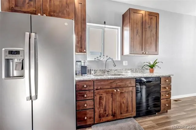 436 S 3rd Avenue Deer Trail, CO 80105