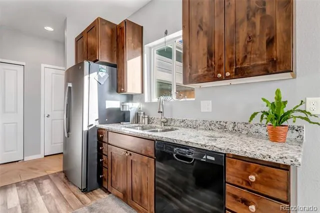 436 S 3rd Avenue Deer Trail, CO 80105