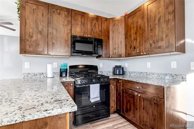 436 S 3rd Avenue Deer Trail, CO 80105