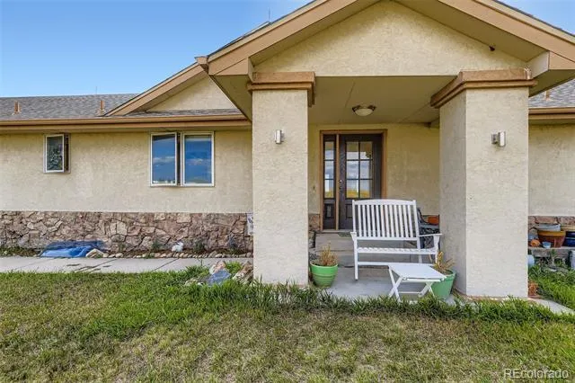 5228 Richards Court Elizabeth, CO 80107