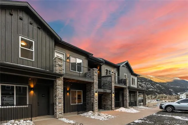 2115 Hummingbird Way #103 Georgetown, CO 80444