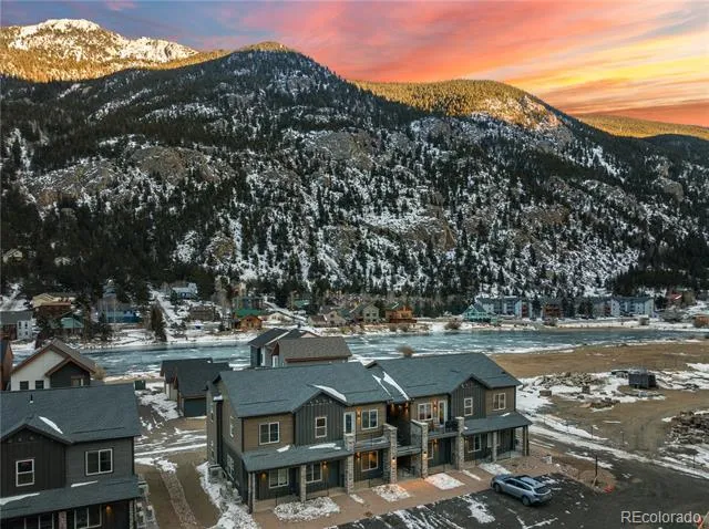 2115 Hummingbird Way #103 Georgetown, CO 80444