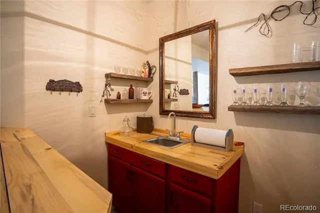 3549 Eagle Springs Road Westcliffe, CO 81252