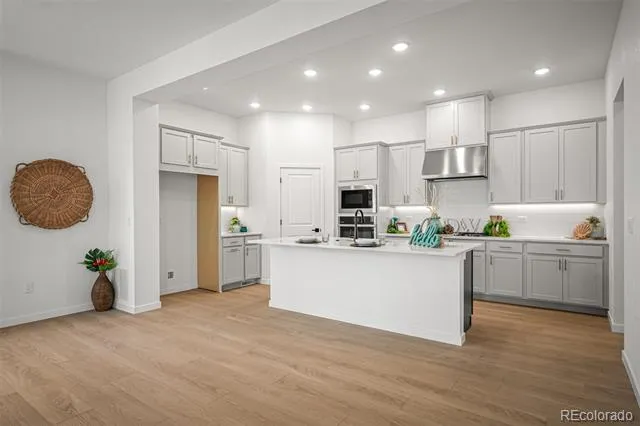 6647 Knapp Drive Colorado Springs, CO 80924