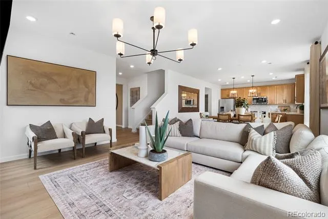 694 Stillwell Avenue Elizabeth, CO 80107