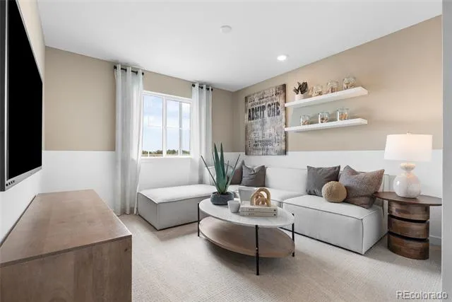 694 Stillwell Avenue Elizabeth, CO 80107