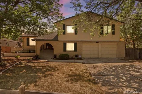 8412 Newland Drive