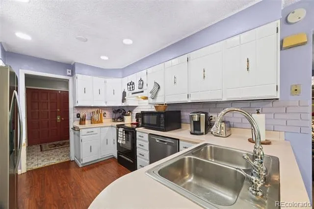 8412 Newland Drive Arvada, CO 80003