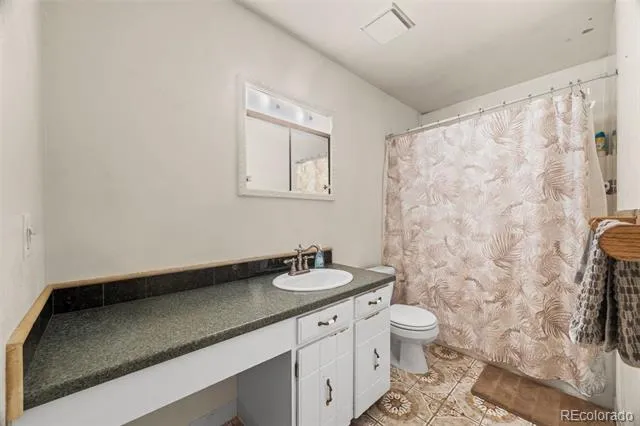8412 Newland Drive Arvada, CO 80003