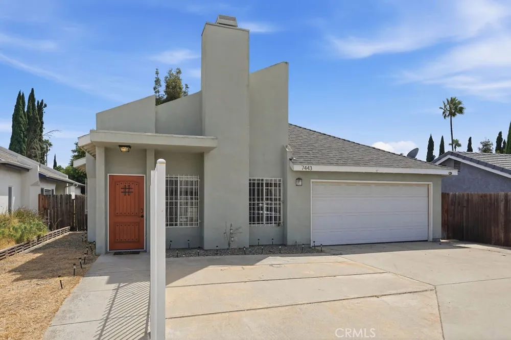 7443 Eva Place Van Nuys, CA 91406