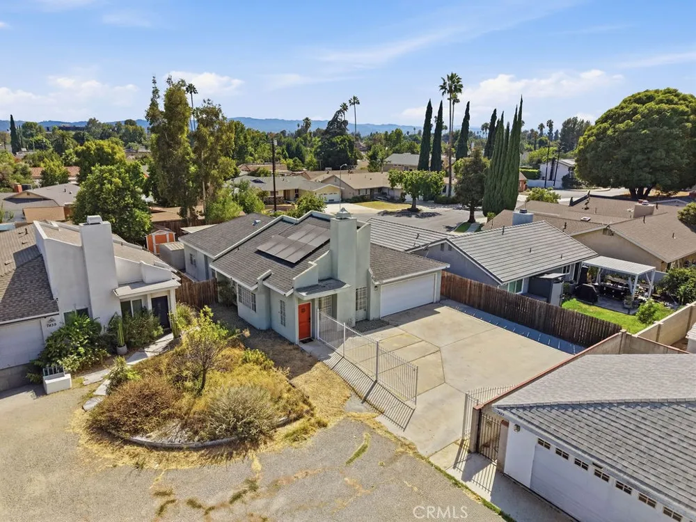 7443 Eva Place Van Nuys, CA 91406