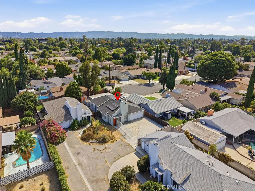 7443 Eva Place Van Nuys, CA 91406