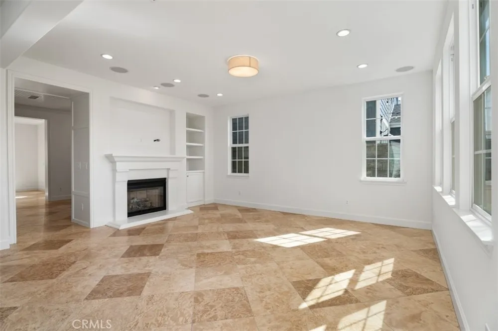 2309 Half Moon Costa Mesa, CA 92627