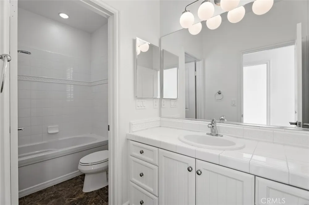 2309 Half Moon Costa Mesa, CA 92627
