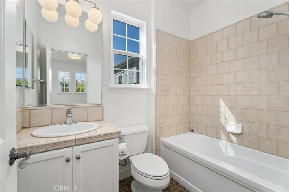 2309 Half Moon Costa Mesa, CA 92627