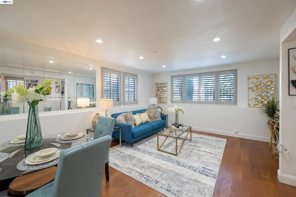 1234 Willow St Oakland, CA 94607