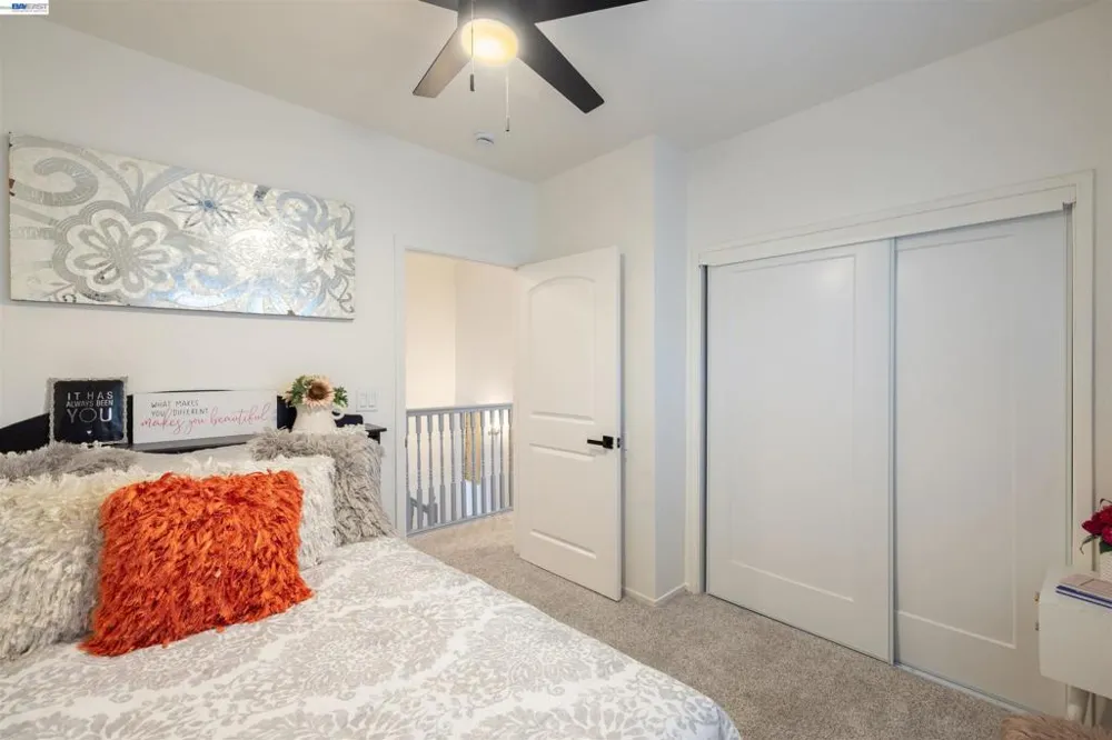 1234 Willow St Oakland, CA 94607
