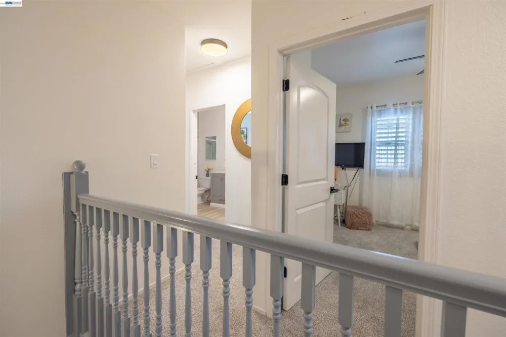 1234 Willow St Oakland, CA 94607