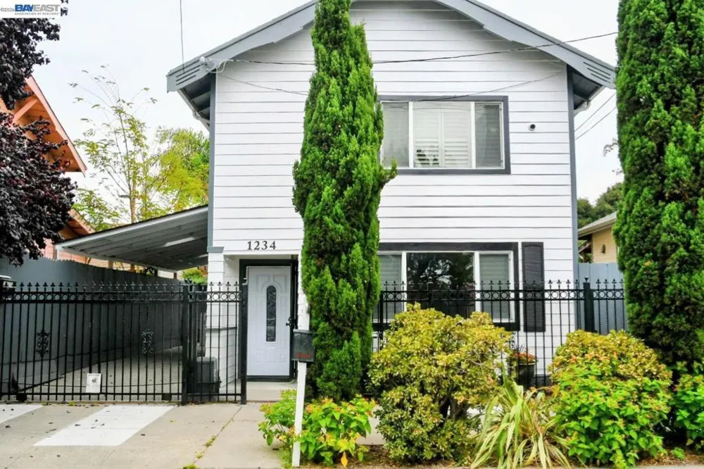 1234 Willow St Oakland, CA 94607
