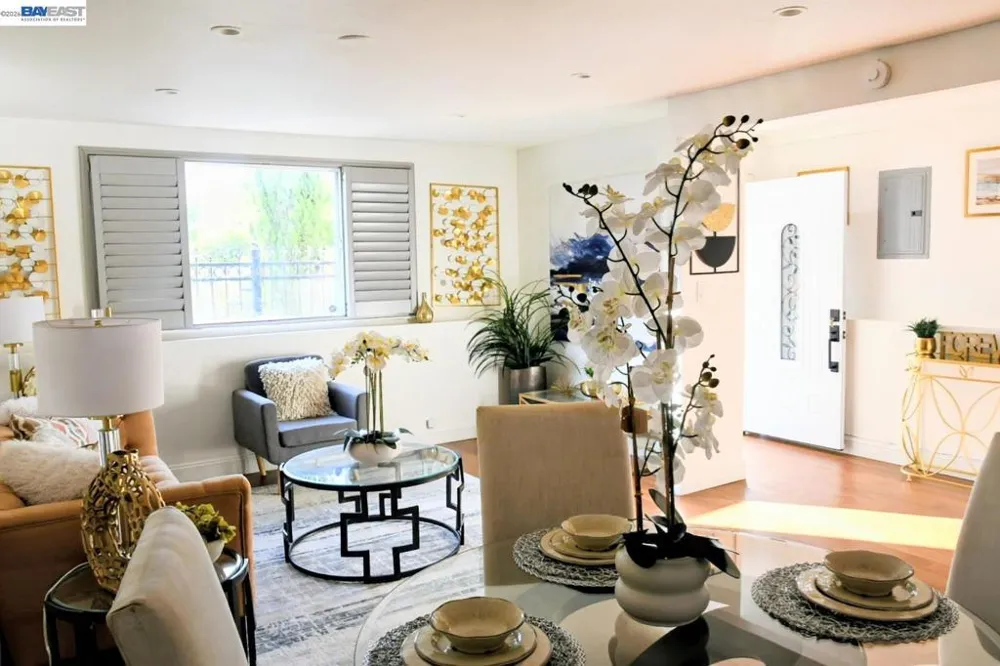 1234 Willow St Oakland, CA 94607