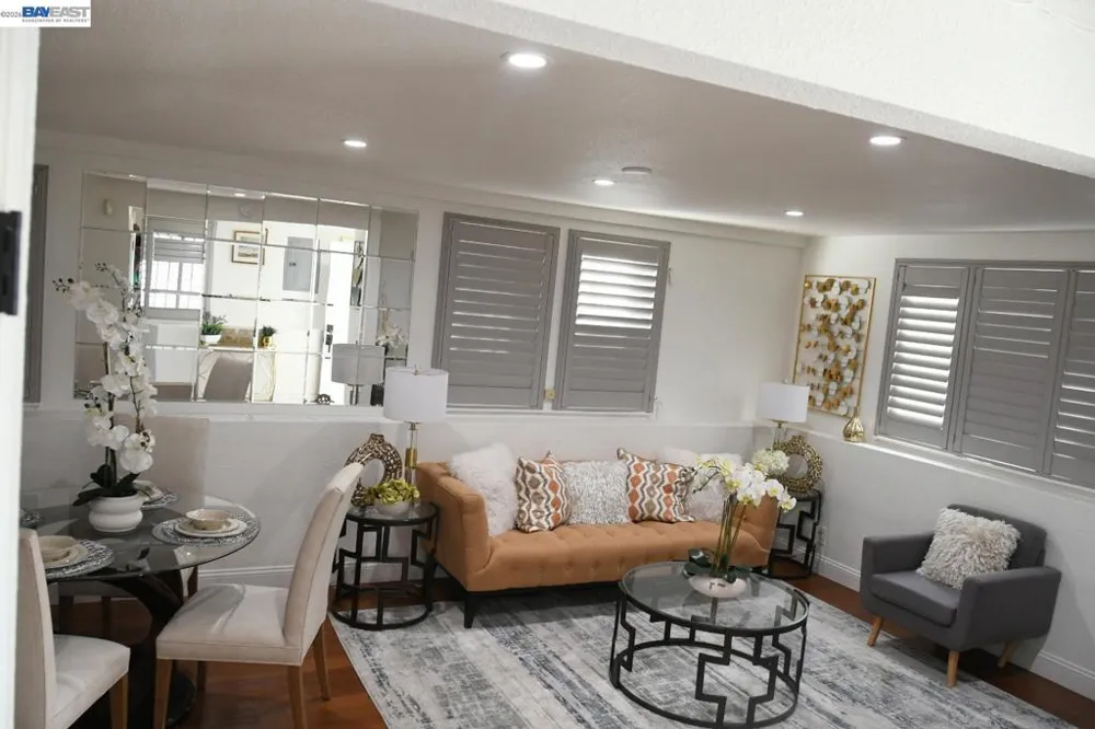 1234 Willow St Oakland, CA 94607
