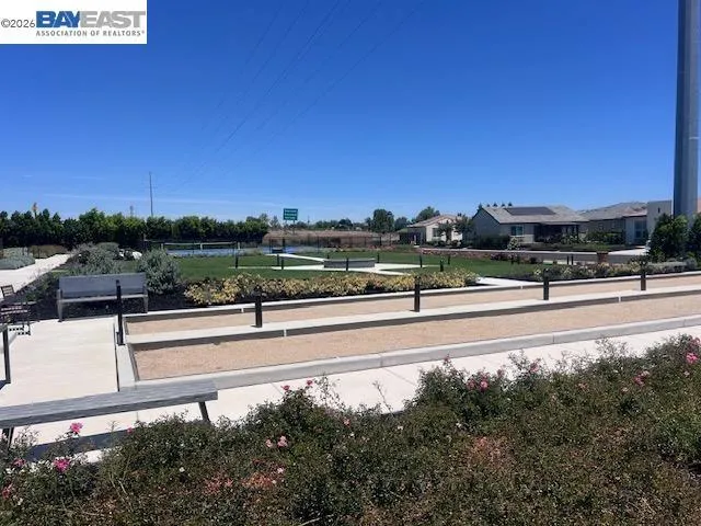 1808 Cresthaven St Brentwood, CA 94513