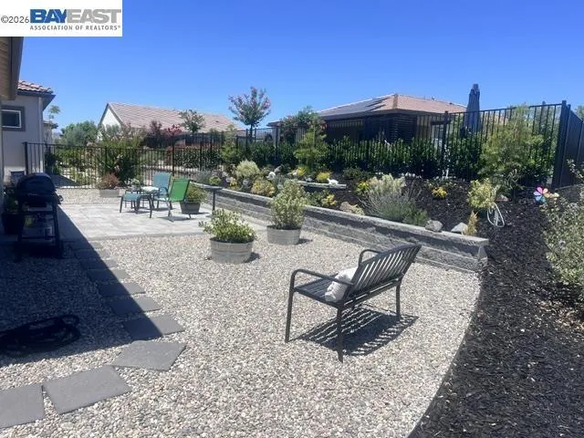 1808 Cresthaven St Brentwood, CA 94513
