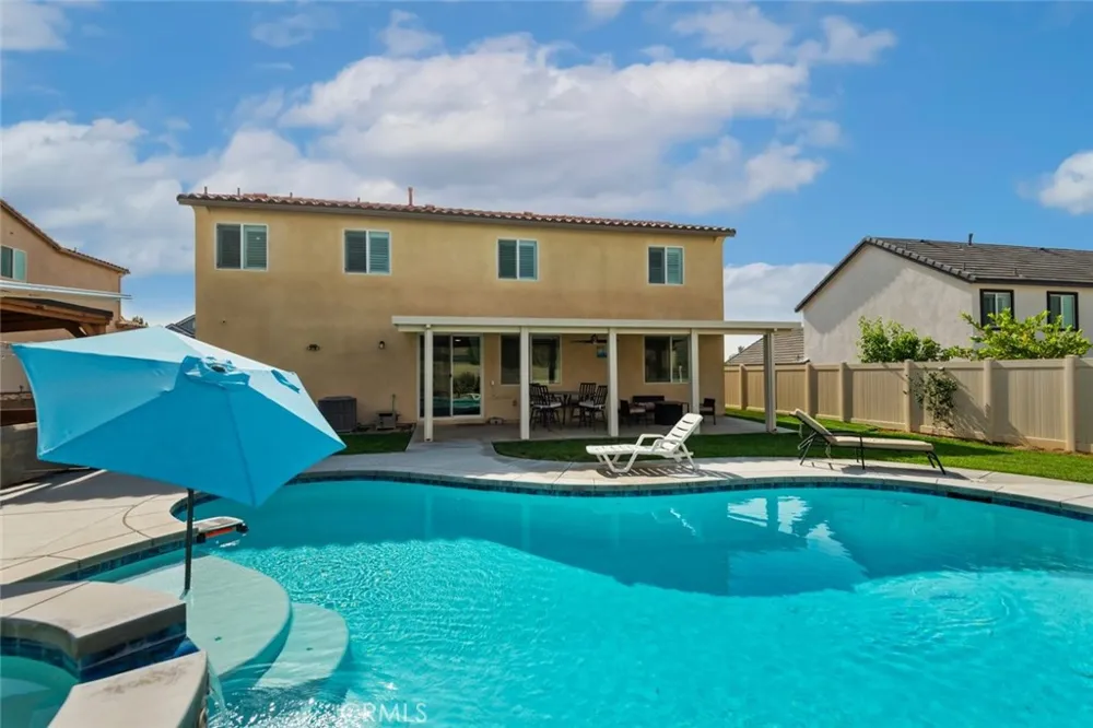 6670 Mirna Avenue San Bernardino, CA 92407