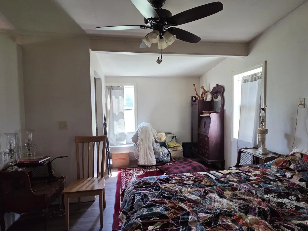 48696 Main Street Lawrence, MI 49064
