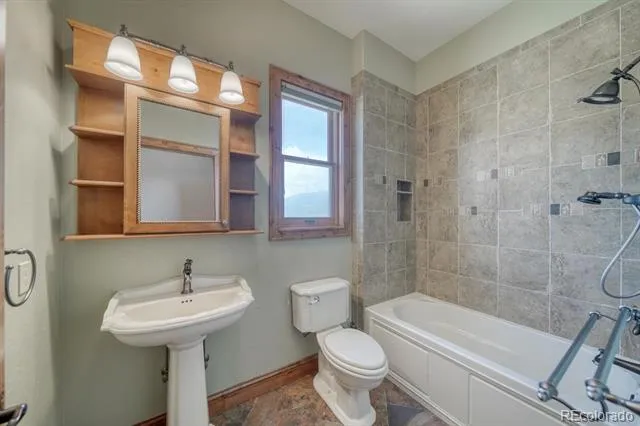 8551 Mountain View Farms Lane Salida, CO 81201