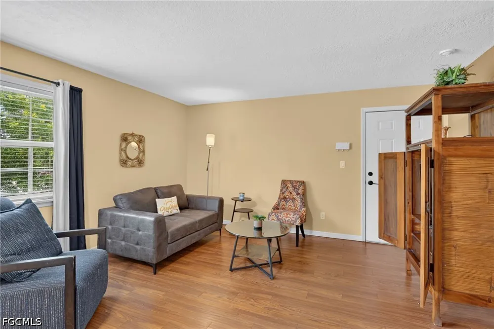 Key Drive #6 North Fort Myers, FL 33903