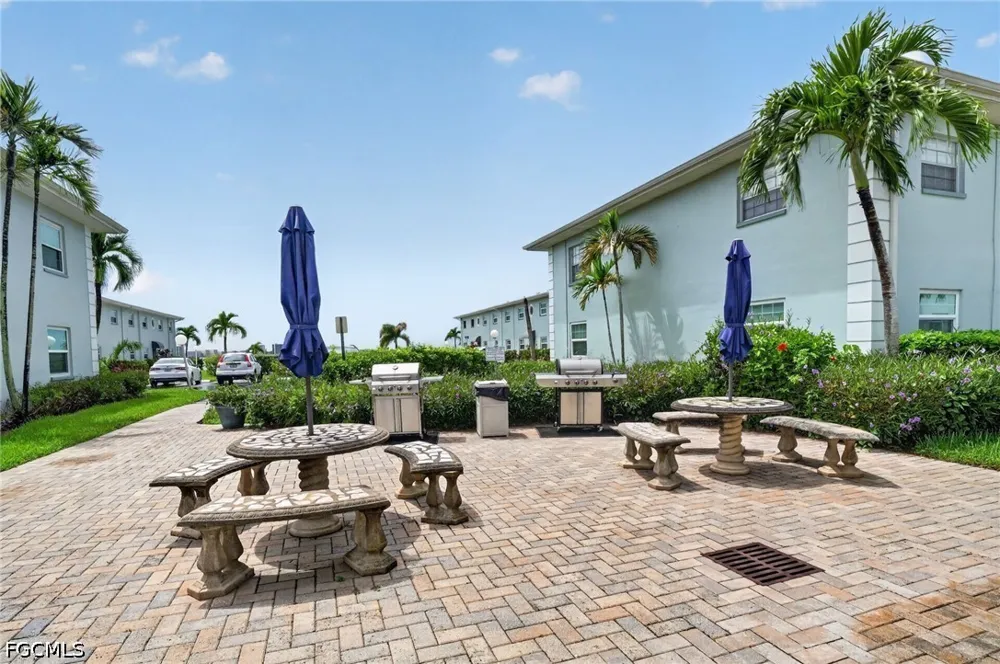 Key Drive #6 North Fort Myers, FL 33903
