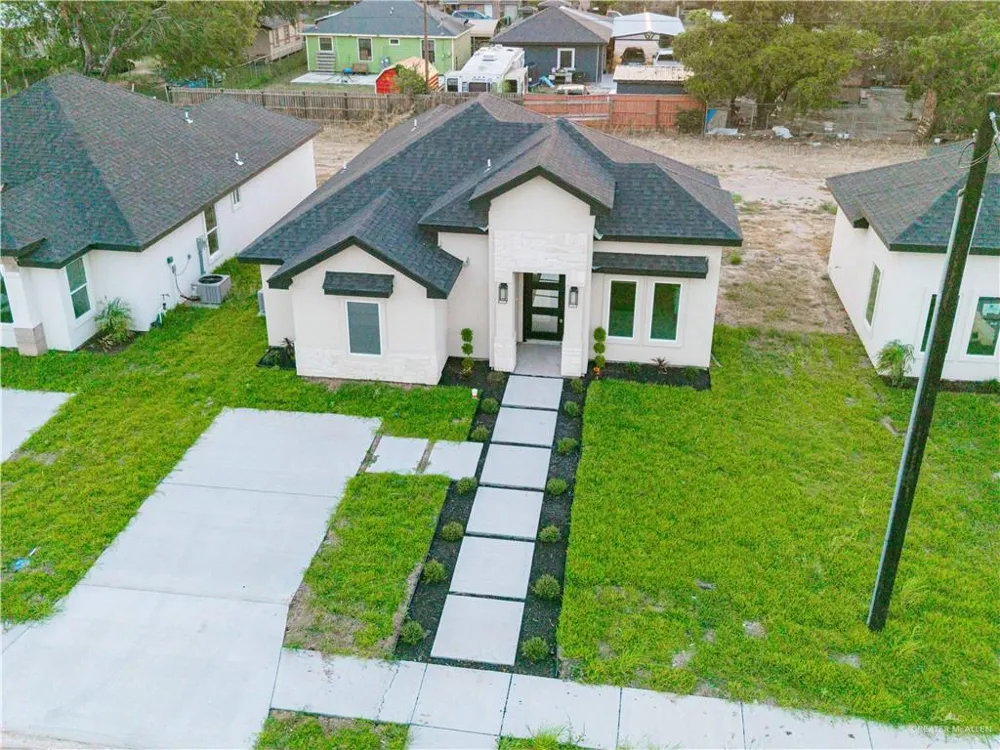 1901 Alisson Street Alton, TX 78573