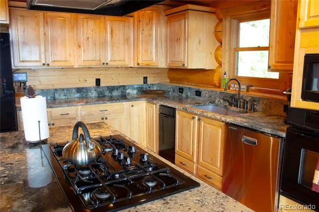 560 Cap Rock Drive Canon City, CO 81212