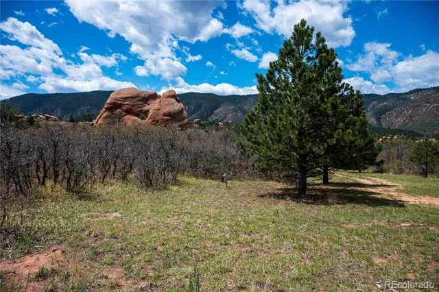 6128 Columbine Court Larkspur, CO 80118