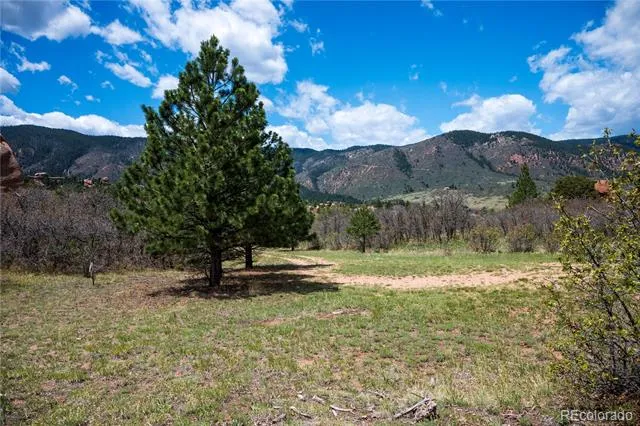 6128 Columbine Court Larkspur, CO 80118