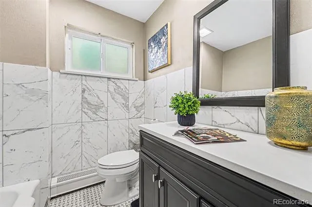 10215 W 17th Place Lakewood, CO 80215