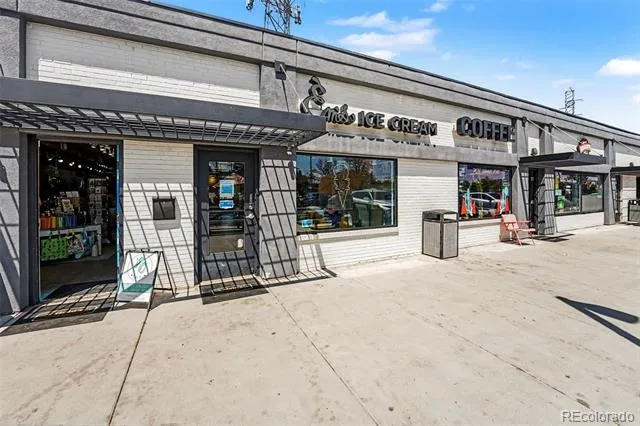 10215 W 17th Place Lakewood, CO 80215