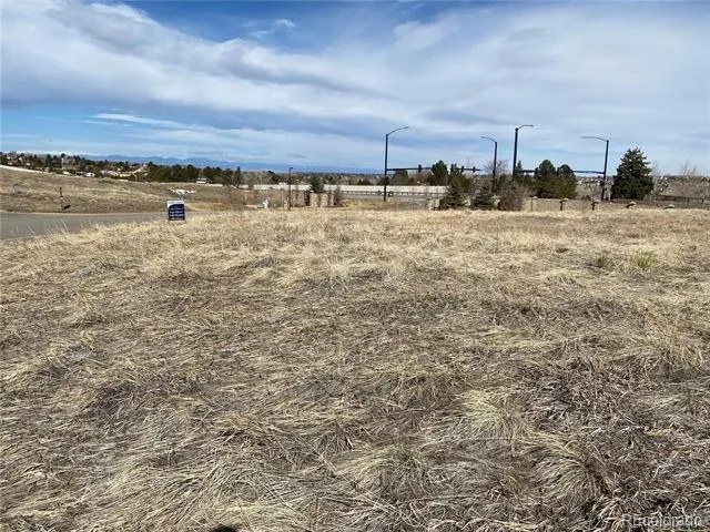 6730 S Espana Way Aurora, CO 80016