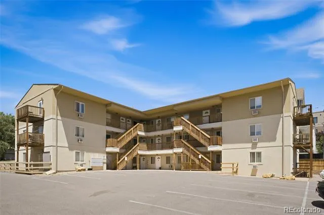 5402 Carr Street #206 Arvada, CO 80002