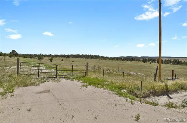 17222 County Road 78 Calhan, CO 80808