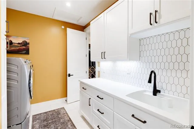 6816 Goldbranch Drive Niwot, CO 80503