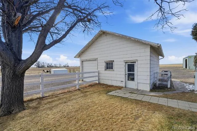 3127 County Road 49 Hudson, CO 80642